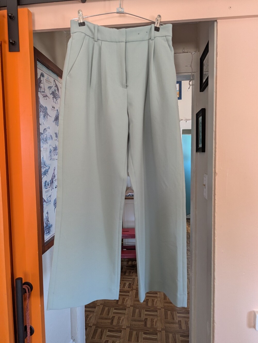 A&F Sloane Lightweight Crepe Tailored Wide Leg Pant
